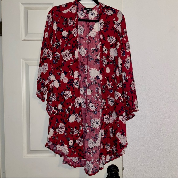 Torrid Floral kimono size M/L - Picture 4 of 12